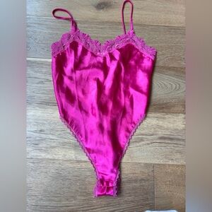 Vintage 80’s/90’s Victoria secrets lingerie body suit hot pink small gold tag